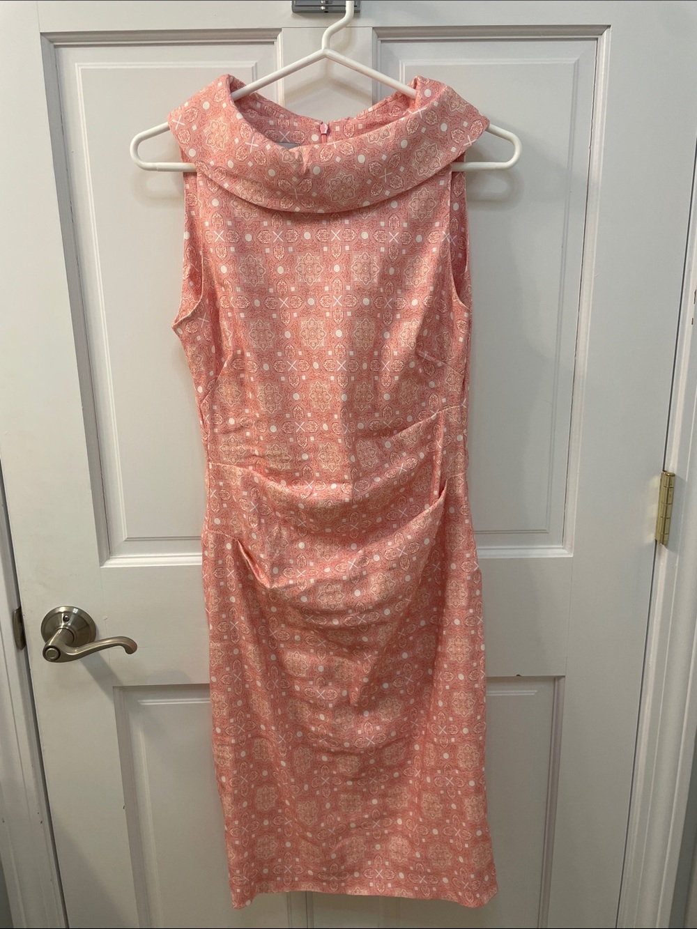 Sara Campbell Coral Pink Patterned Hoda Magic Dress SIZE 4